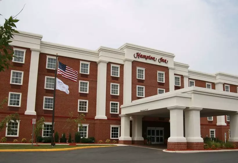 فندق Hampton Inn Easton
