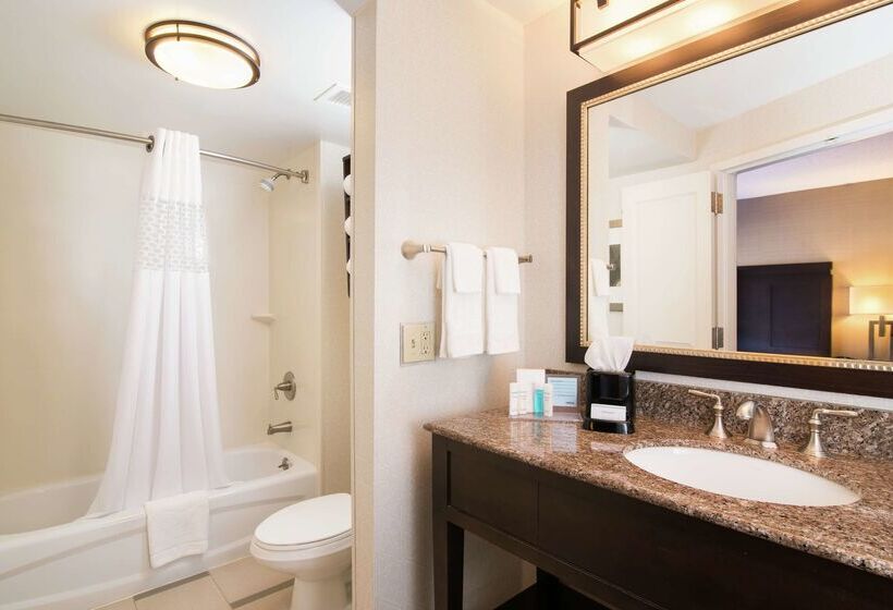 호텔 Hampton Inn By Hilton Shelton