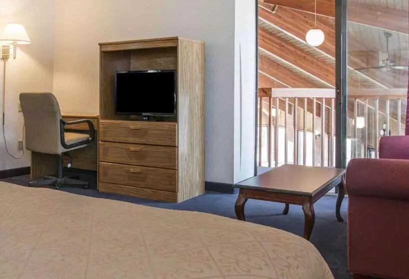 酒店 Quality Inn Hudsonville South