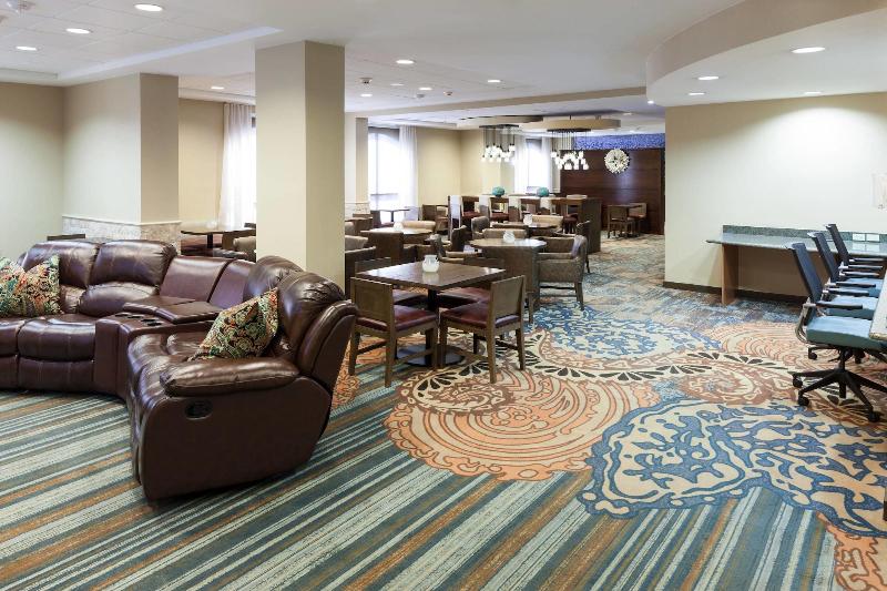 هتل Springhill Suites By Marriott Dallas Downtown / West End