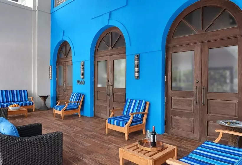 בית מלון כפרי The Landon Bay Harbor Miami Beach