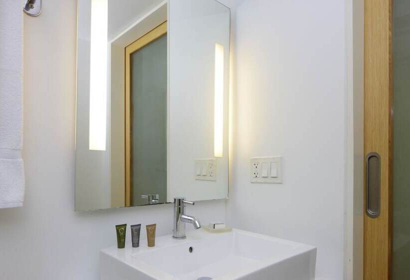 فندق The Landon Bay Harbor Miami Beach