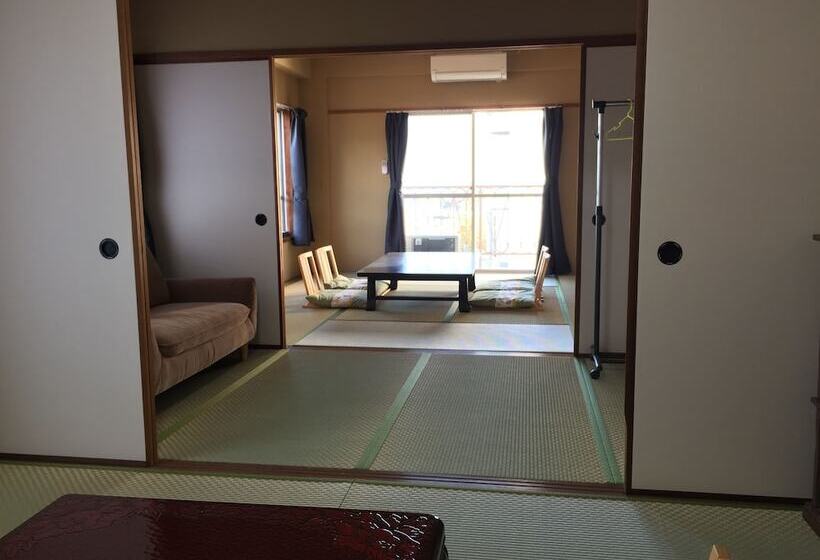 هاستل Guest House Yamatoso