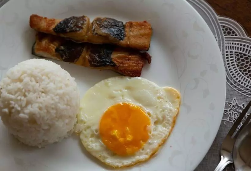 ベッドアンドブレックファースト Kimura Pension