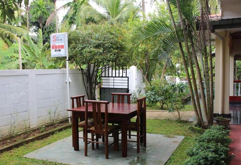 צימר Sunshine Tourist Rest