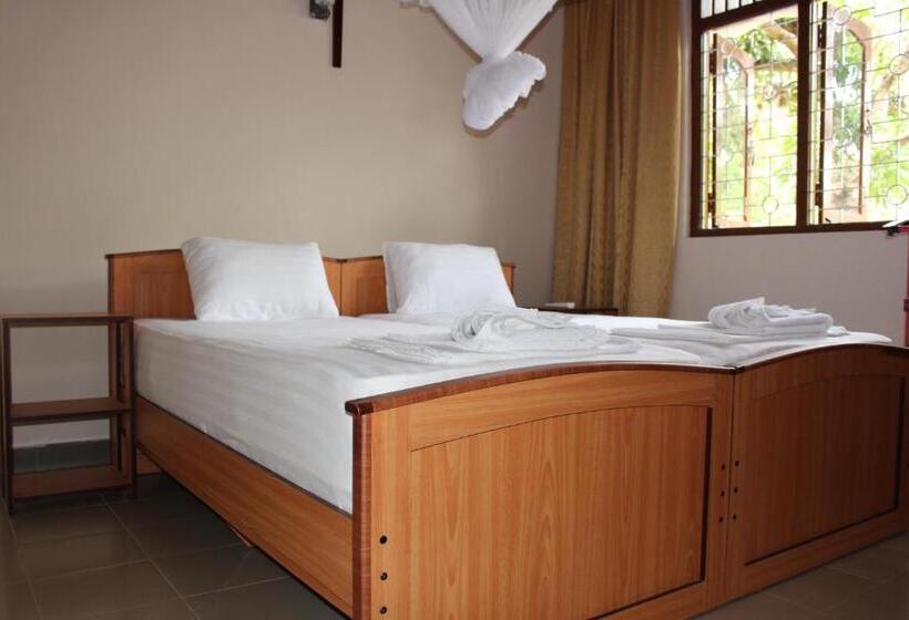 צימר Sunshine Tourist Rest