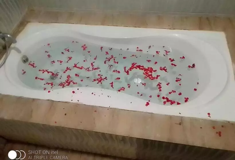 Gold India Beach Resort