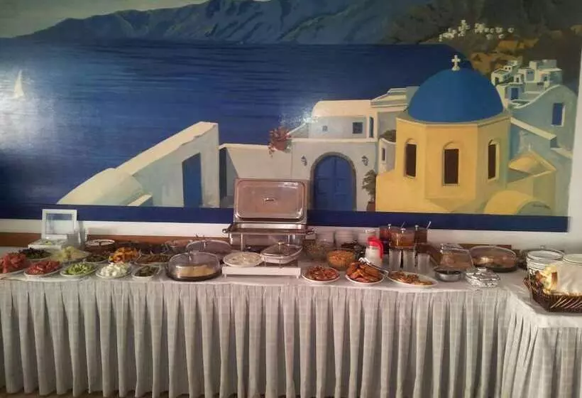 Hotelli Akteon Girni