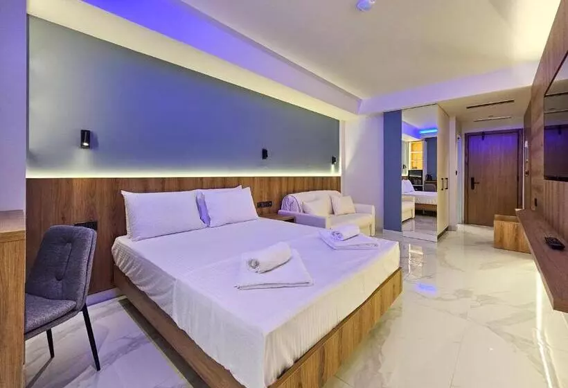 Hotelli Akteon Girni