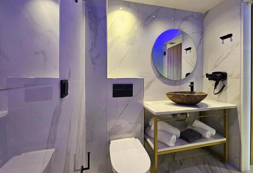 فندق Akteon Girni