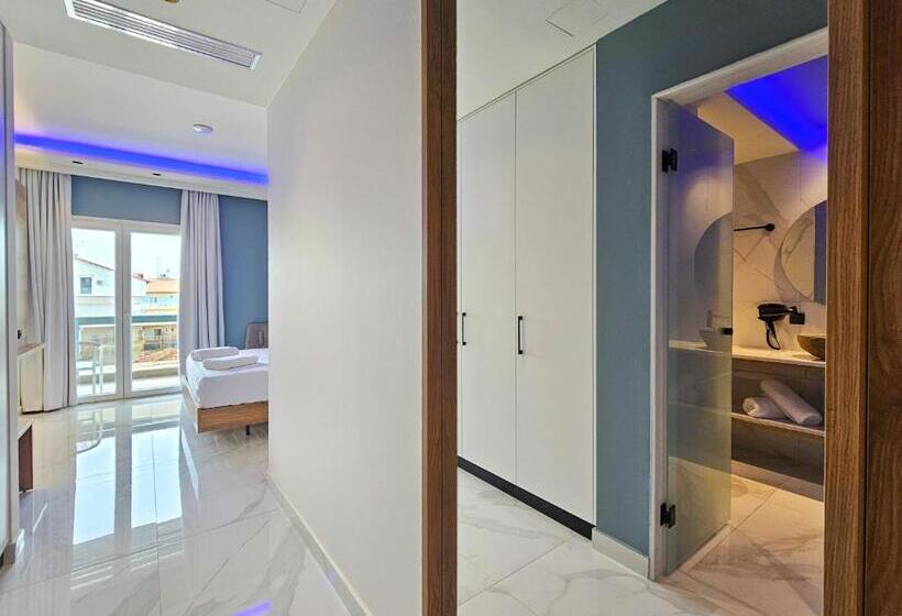 فندق Akteon Girni