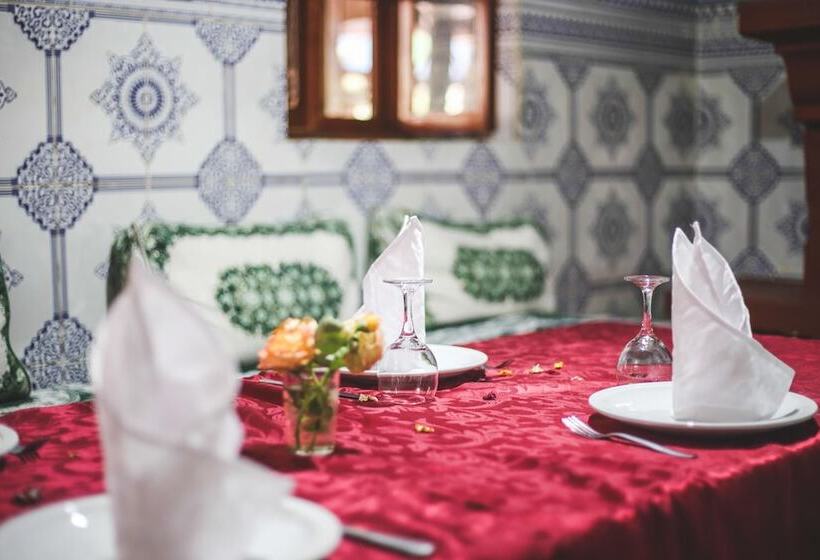 בית מלון כפרי Auberge Jaafar Kasbaa Itto