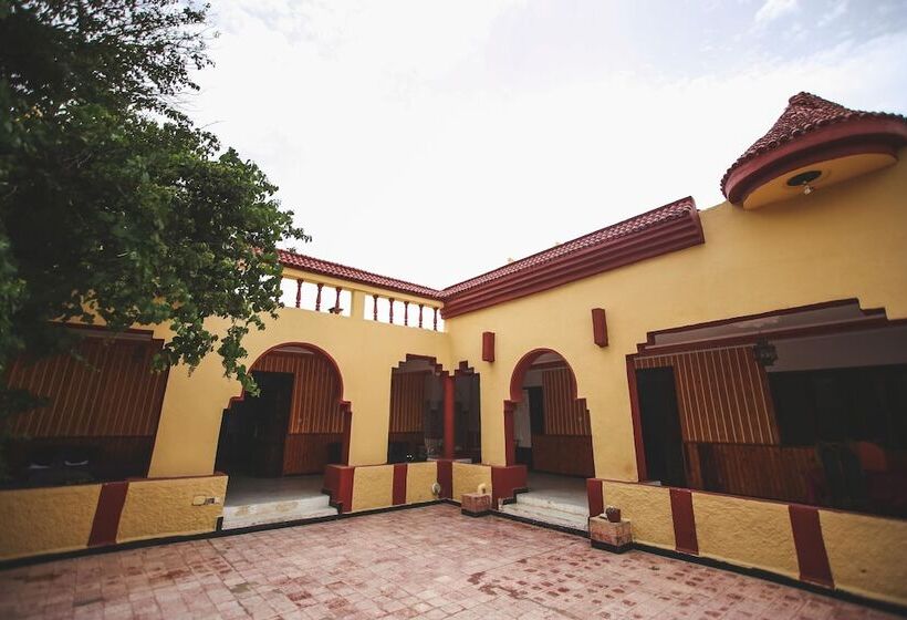 בית מלון כפרי Auberge Jaafar Kasbaa Itto