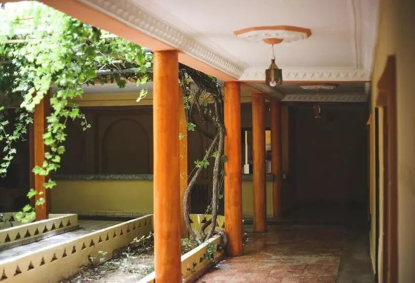 هتل Auberge Jaafar Kasbaa Itto