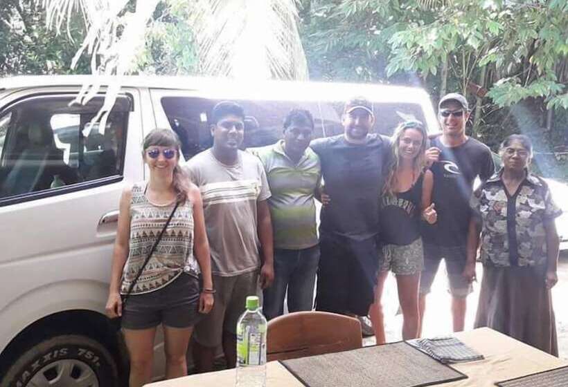 בית מלון כפרי Ella Taxi