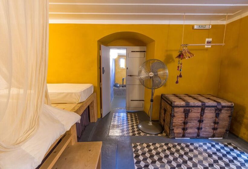 هتل Maison Des Couleurs