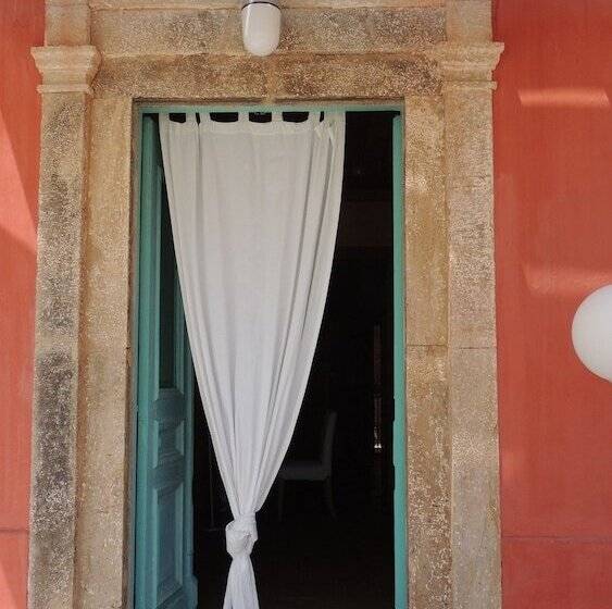 هتل Maison Des Couleurs