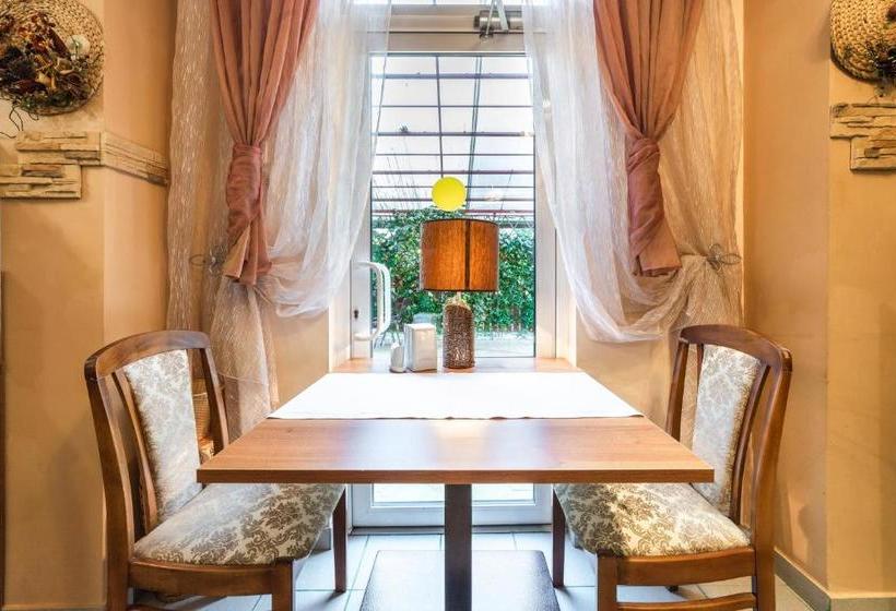 בית מלון כפרי Pansionat Primavera