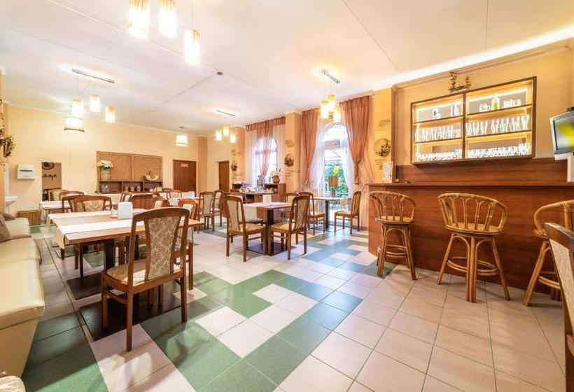 בית מלון כפרי Pansionat Primavera