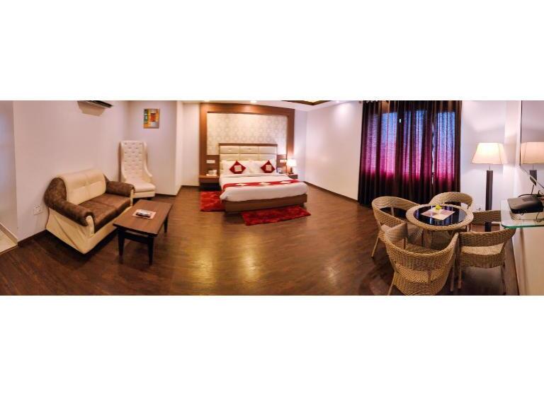 هتل The Royal Krishna