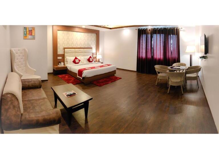 هتل The Royal Krishna