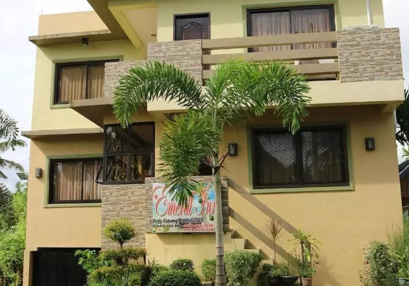 Majatalo Emerill Inn