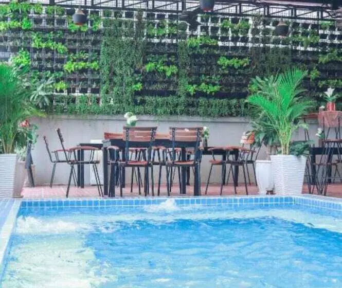 پانسیون Sy Guesthouse