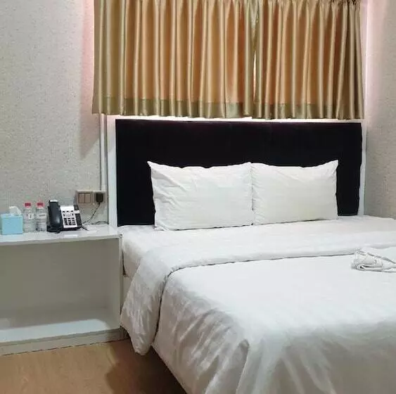 پانسیون Sy Guesthouse