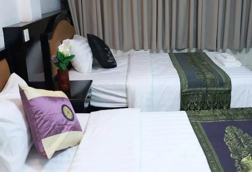 پانسیون Sy Guesthouse