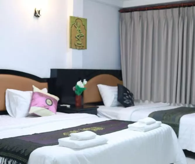 پانسیون Sy Guesthouse