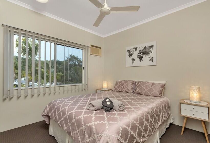 The Moorings At Yorkeys Knob