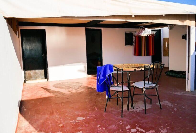 فندق صغير Sunset Surfhouse Morocco