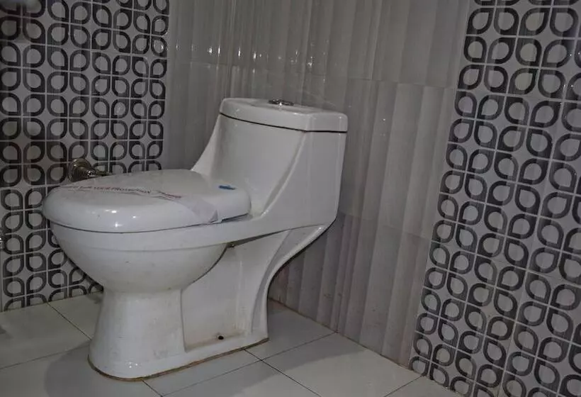 Aamiaismajoitus (B&B) Trishul By T And M Hotels