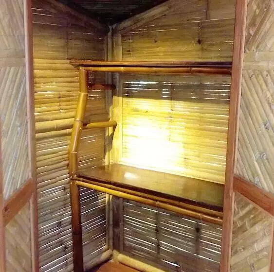 Hotelli Aldea Bamboo Village   Glamping