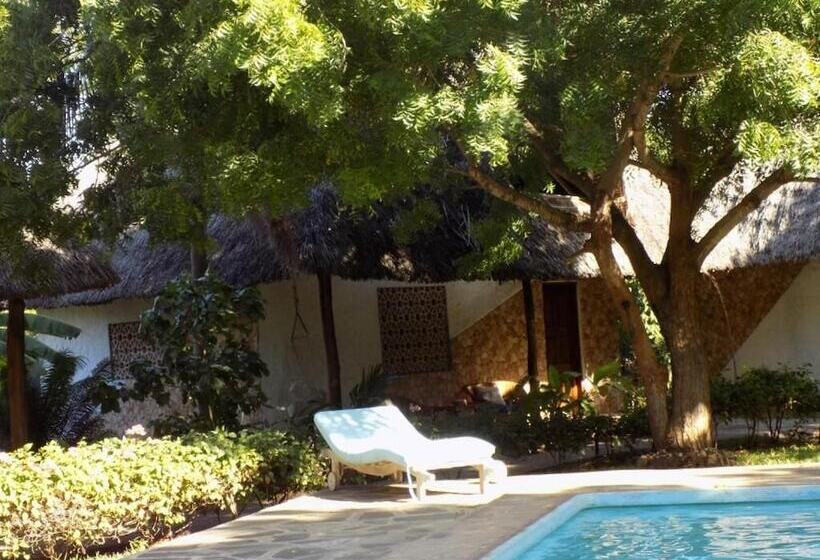 هتل Eco Villas Watamu