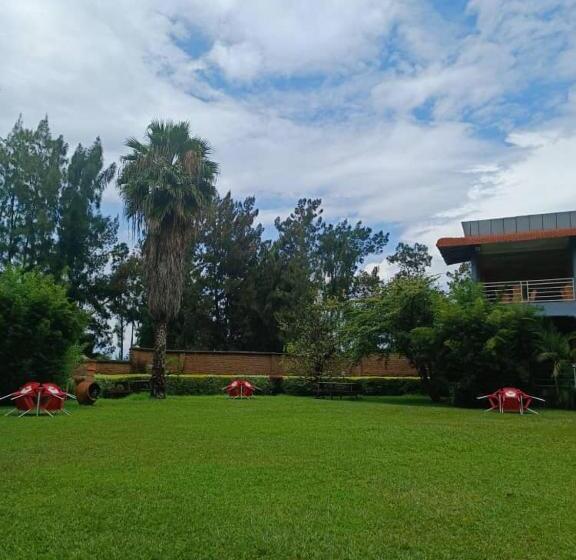 هتل Kivu Park