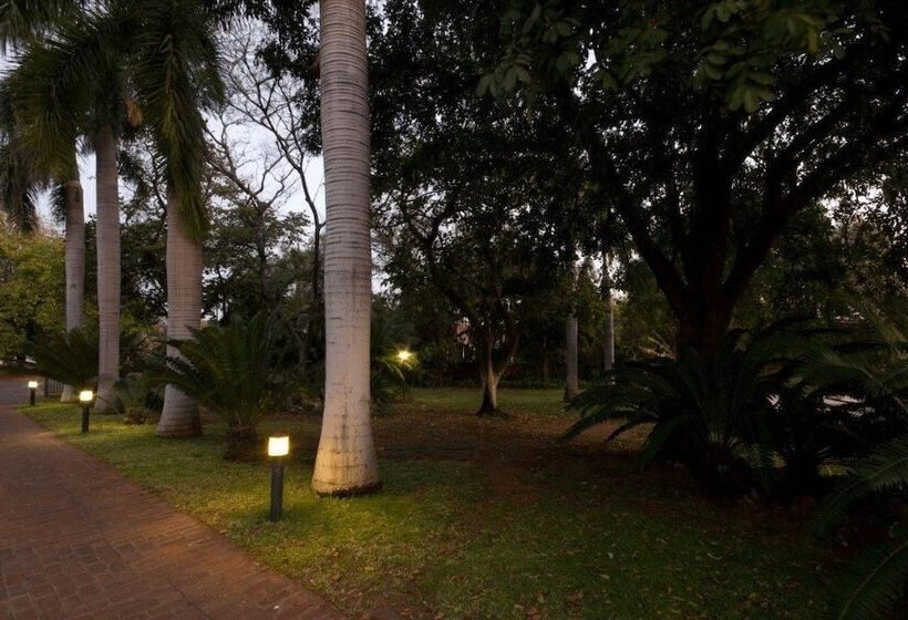 בית מלון כפרי Loerie Lodge Guest Houses