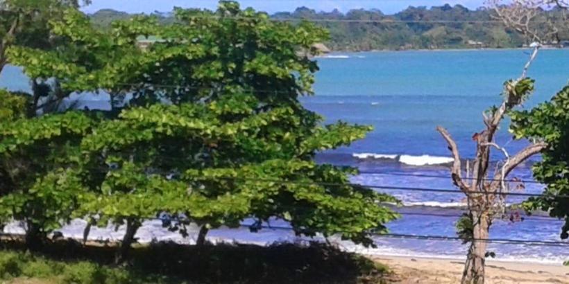 Jardines Vista Del Mar Condos