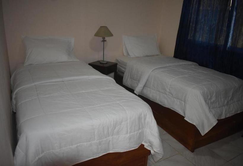 Jardines Vista Del Mar Condos