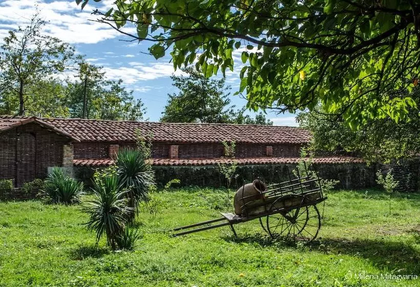 ペンション Chateau Eniseli