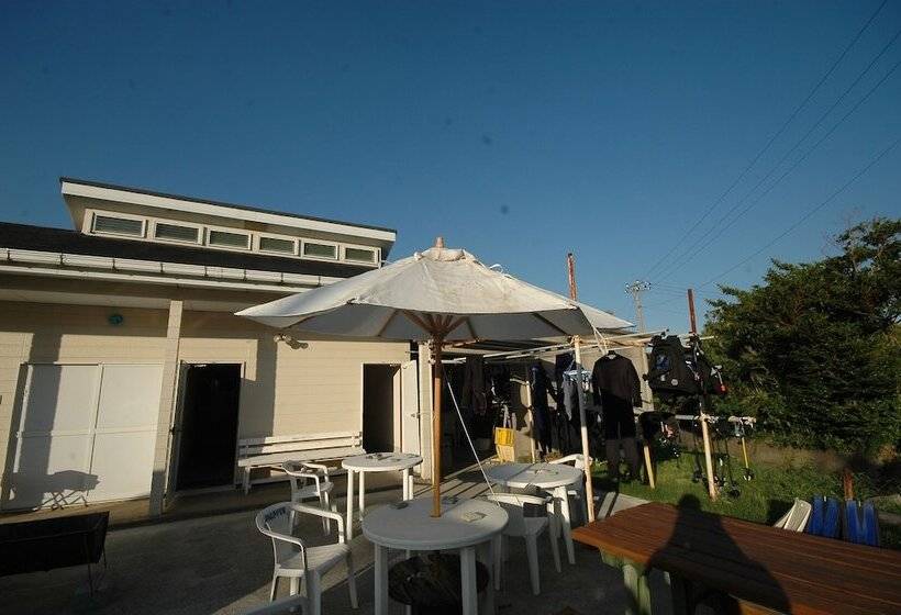 פנסיון Snapper Inn