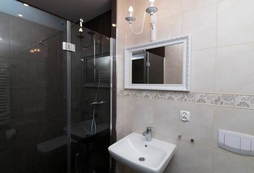 Premium Bed & Breakfast