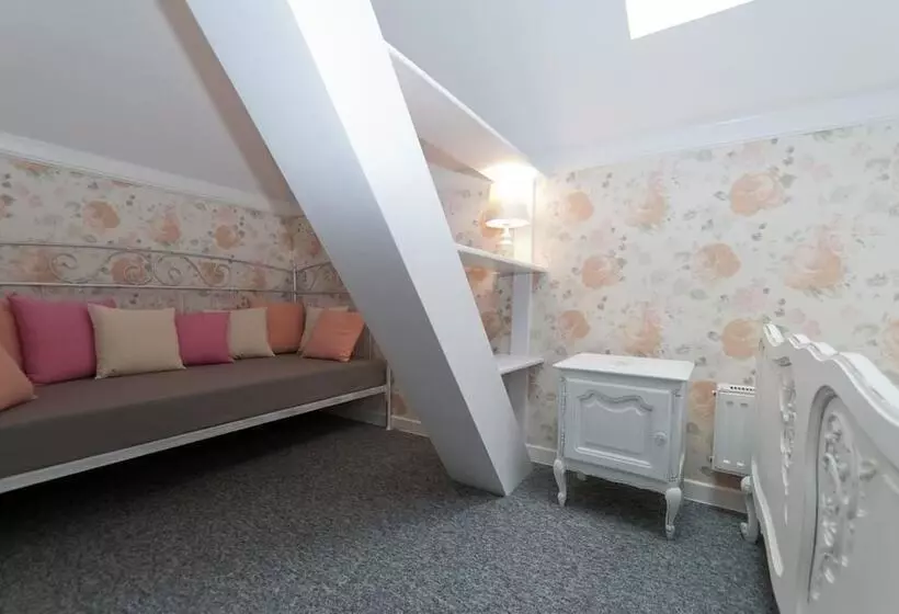 Premium  Bed & Breakfast