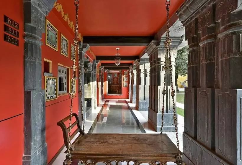 リゾートホテル Gogunda Palace