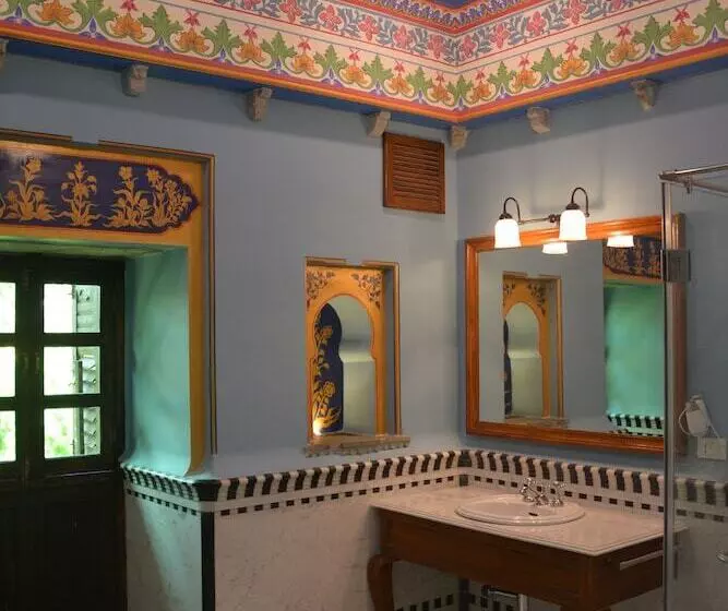 リゾートホテル Gogunda Palace