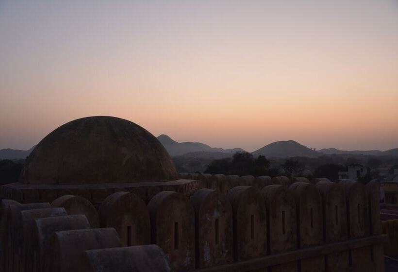 リゾートホテル Gogunda Palace