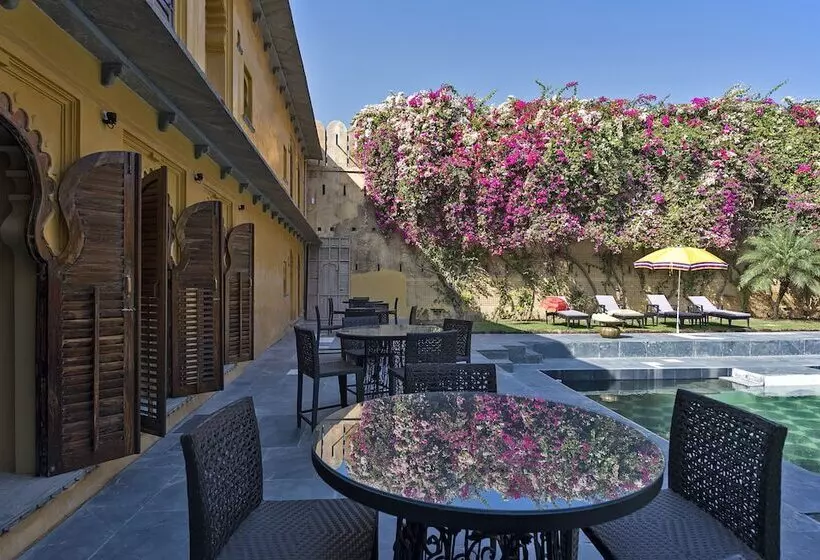 リゾートホテル Gogunda Palace