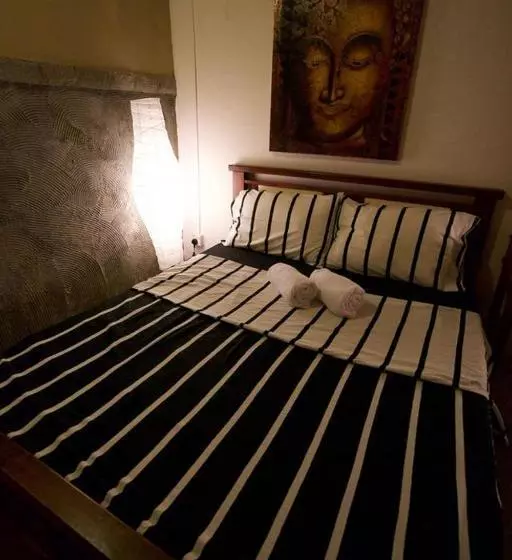 The Nomadic Hostel