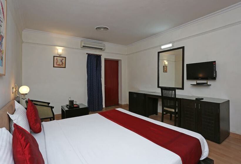 هتل York By Oyo Rooms