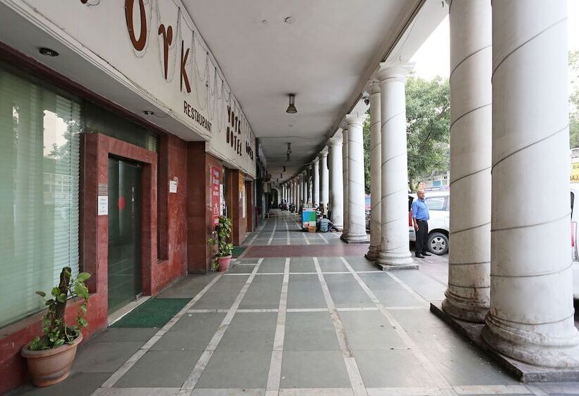 هتل York By Oyo Rooms